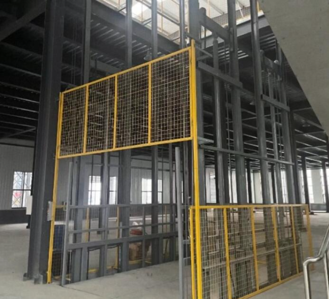 加乐镇请详细介绍一下货梯安装在室外的维护方法